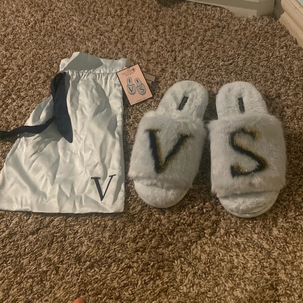 Victoria Secret house shoes